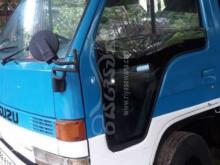 https://riyasewana.com/uploads/isuzu-isuzu-1978-291532041262441.jpg