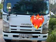 Isuzu Rewards NQ 2012 Lorry