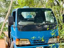 Isuzu ELF 1980 Lorry