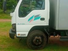 Isuzu Isuzu 2011 Lorry