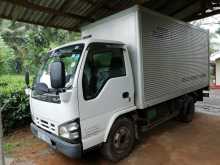 Isuzu ELF 2005 Lorry