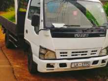 Isuzu Boom Track 2007 Lorry