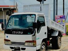 https://riyasewana.com/uploads/isuzu-isuzu-box-158105524431.jpg