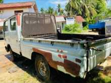 https://riyasewana.com/uploads/isuzu-isuzu-crew-1982-2022570612424.jpg