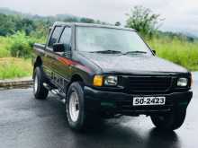 Isuzu Double Cab 1987 Pickup