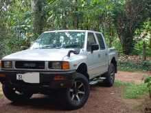 Isuzu Double Cab 1990 Pickup