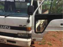 Isuzu ELF 1985 Lorry