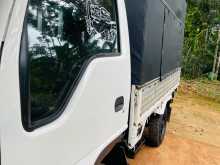https://riyasewana.com/uploads/isuzu-isuzu-elf-1985-3123494512614.jpg