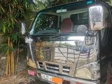 Isuzu Elf 2005 Lorry