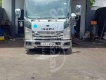 Isuzu Elf 2016 Lorry