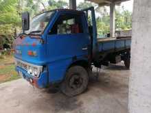 Isuzu Elf 250 1982 Lorry