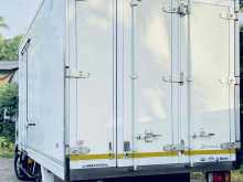 https://riyasewana.com/uploads/isuzu-isuzu-elf-88490222543.jpg