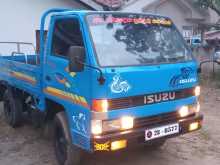 Isuzu ELF 250 10.5 Single Wheel 1978 Lorry