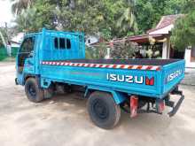 https://riyasewana.com/uploads/isuzu-isuzu-elp-1979-1512555812773.jpg