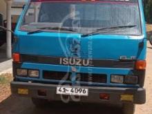 Isuzu ELF 1981 Lorry