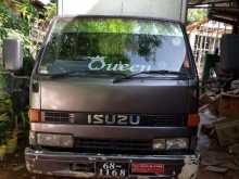 Isuzu Full Body 1992 Lorry