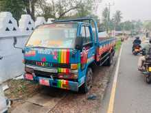 Isuzu ELF 1991 Lorry