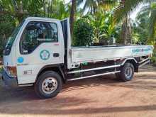 https://riyasewana.com/uploads/isuzu-isuzu-lorry-1995-2917361212582.jpg