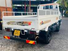 https://riyasewana.com/uploads/isuzu-isuzu-lorry-2003-713153912722.jpg