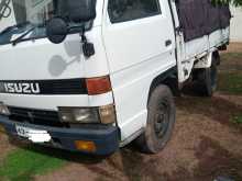 Isuzu NHR 1988 Lorry