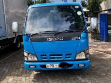 Isuzu NHR 2006 Crew Cab