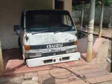 Isuzu NKR Patu Muna 1999 Lorry