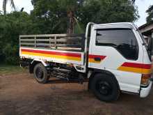 Isuzu Nkr 2000 Lorry