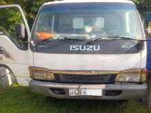 Isuzu NKR Boom Truck 2000 Heavy-Duty