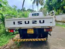 https://riyasewana.com/uploads/isuzu-isuzu-npr-2024-3116255512494.jpg