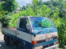 Isuzu Singell Whell 1985 Lorry
