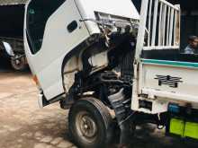 https://riyasewana.com/uploads/isuzu-isuzu-single-5114726613.jpg
