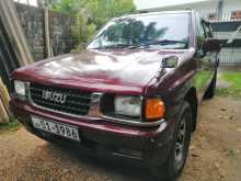 https://riyasewana.com/uploads/isuzu-isuzu-tfr-1990-2512495412194.jpg