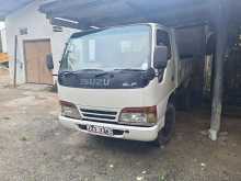 Isuzu Tipper 2007 Lorry