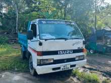 Isuzu Tipper 1982 Lorry