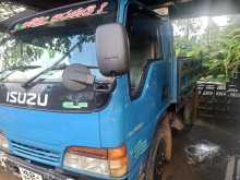 Isuzu Tipper 1983 Lorry