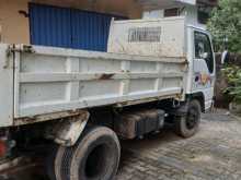 https://riyasewana.com/uploads/isuzu-isuzu-tipper-1990-715552612992.jpg