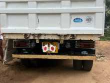 https://riyasewana.com/uploads/isuzu-isuzu-tipper-1996-2411302912262.jpg