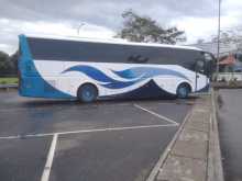 Isuzu Izuzu 2014 Bus