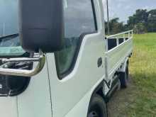 https://riyasewana.com/uploads/isuzu-jeslo-4jg2-261133004253.jpg