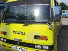 Isuzu Journey 1996 Bus