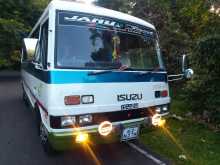 Isuzu Journey 1988 Bus