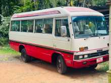 Isuzu Journey M 1989 Bus
