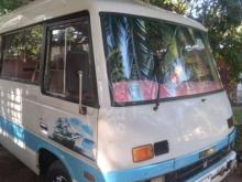 Isuzu Journey L 1992 Bus