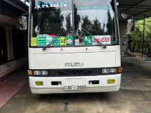 Isuzu Journey 2001 Bus