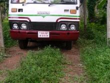 Isuzu Journey 1983 Bus