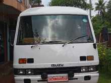 Isuzu JOURNEY 1984 Bus