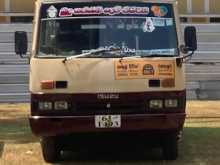 Isuzu Journey L 1985 Bus