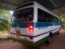 https://riyasewana.com/uploads/isuzu-journey-l-1988-86342012584.jpg