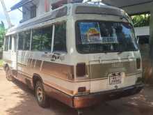 Isuzu Journey L 1992 Bus