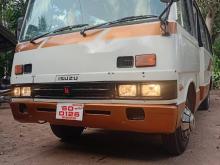Isuzu Journey L 1984 Bus